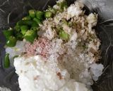 A picture of step 3 of Sago raita.