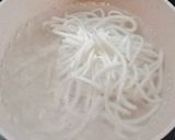 Foto langkah ke 5 dari resep Che Hun Tiaw (Bubur Sagu Gunting).