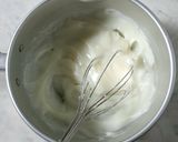 Foto langkah ke 1 dari resep Cheese Custard Muffin.