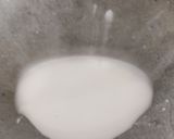 A picture of step 4 of Manchow soup.