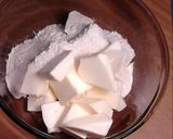 Túrós batyu élesztős leveles tésztából recept fázis 1 fotója