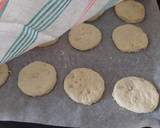 Foto del passaggio 7 della ricetta Focaccine di patate