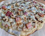 Foto del paso 15 de la receta: Masa de pizza sin reposo😲 y Pizza "a la Carbonara" 😋