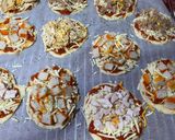 Foto del paso 4 de la receta: Mini pizzas de sabores