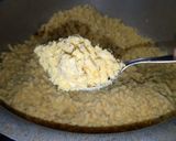 A picture of step 6 of Chanay ki daal ki Katliyan.