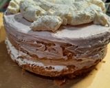 Foto langkah ke 11 dari resep Raspberry Cream Cake Ketogenic.