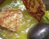 Foto langkah ke 4 dari resep Soto Telur & Udang (MPASI).