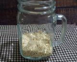Foto langkah ke 1 dari resep Oats overnight with Banana and grapes.
