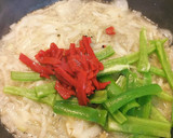 Foto del paso 2 de la receta: Tortilla de Atún blanco con Verduras