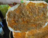 A picture of step 33 of Lahmacun pizza.