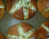 Foto langkah ke 10 dari resep Korean Garlic Cheese Bread.