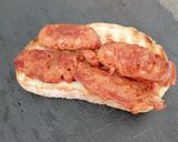 Foto del paso 4 de la receta: Tosta de huevo, chorizo y queso