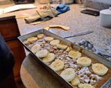 Foto del paso 5 de la receta: Budín de banana, nuez y dulce de leche