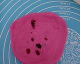 Foto langkah ke 6 dari resep Cranberries Cheese Dragon Fruit.