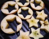 পিনাট বাটার অ্যাপল স্যান্ডউইচ (Pea nut butter apple sandwich recipe in Bengali) রেসিপি ধাপ - 1 ছবি