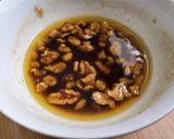 Foto del paso 3 de la receta: Wok de batata, zanahoria y espárragos verdes con vinagreta
