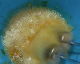 Foto langkah ke 2 dari resep Bolu kukus pelangi.