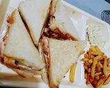 A picture of step 7 of Crispy sandwich.