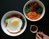 Foto langkah ke 15 dari resep Spicy Chicken Bibimbap.