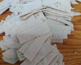 Foto del paso 1 de la receta: Sopa Azteca (Tortillas)