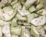A picture of step 4 of Alu baigan.