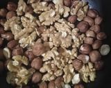صورة لخطوة 1 من وصفة كروكي بالمكسرات