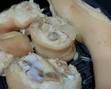 Hình bước làm 2 của món Giò heo đuôi heo chiên giòn