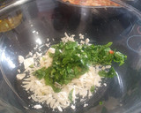 Foto del paso 3 de la receta: Tortilla con sabor a vacaciones 🏝