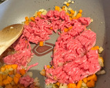 Foto del paso 3 de la receta: Fideos guisados con carne y verduras