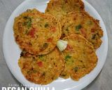 A picture of step 5 of Besan chilla.