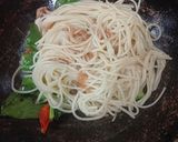 Foto langkah ke 3 dari resep Spagetti Bawang Putih.