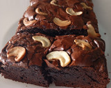 Foto langkah ke 5 dari resep Shiny Fudgy Brownies.