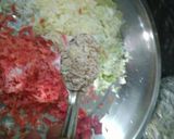 A picture of step 3 of Cabbage and carrots salad.