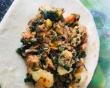 A picture of step 6 of Whosaynas Baked Chicken Naan.