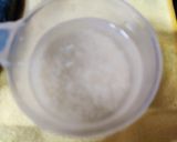A picture of step 1 of Caramel rice kheer.