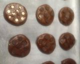 Foto del paso 3 de la receta: Galletas de cacao con chips