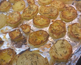 Foto del paso 4 de la receta: Pargo Rosado con guarnición de patatas y cebollas horneadas