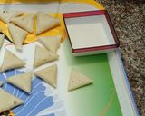 A picture of step 4 of Mini samosa.