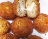 Foto langkah ke 3 dari resep Kroket/bola bola tahu/kentang isi keju mozarela.