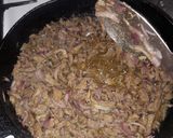 A picture of step 4 of Stir-fried macaroni.