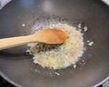 Une image de l'étape 8 de Riz à la fondue de poireaux et coriandre.