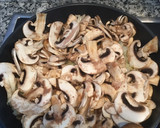 Foto del paso 3 de la receta: Falso risotto de champiñones 🍄🍄 para principiantes