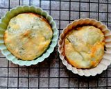 Foto del paso 3 de la receta: Huevos gratinados en freidora de aire 🍳🧀🌿