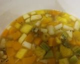 Foto del paso 4 de la receta: Macedonia de frutas con licor de manzana