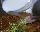 Foto langkah ke 4 dari resep Ayam Cincang Kecap Pedas Isian Bakpao.