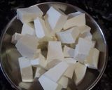 A picture of step 4 of Matar paneer sbji.