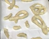 A picture of step 5 of TARALLI or TARALLINI: Italian Fennel Savoury Biscottis/Pretzels.