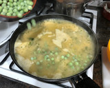 Foto del paso 6 de la receta: Merluza en salsa al vino blanco
