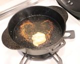 A picture of step 8 of Georgian Cuisine : Shkmeruli.