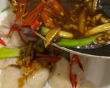 Foto langkah ke 4 dari resep Steam ikan saus Hongkong.